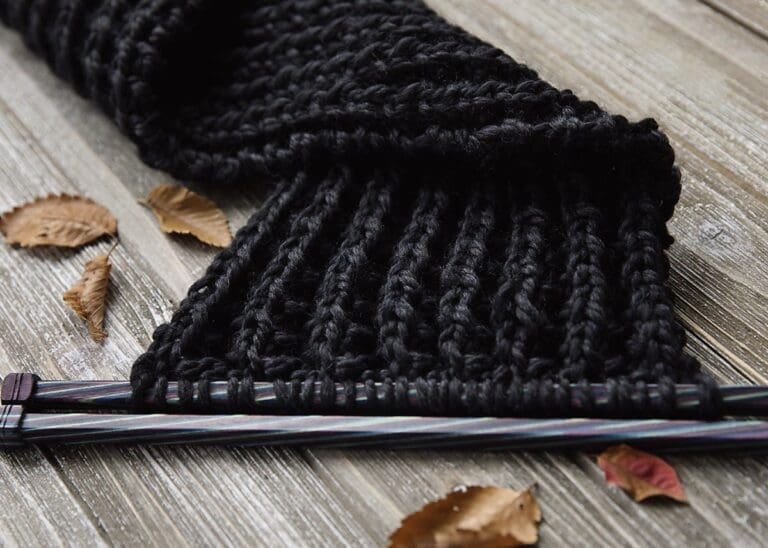 The Ultimate Chunky Knit Scarf Pattern