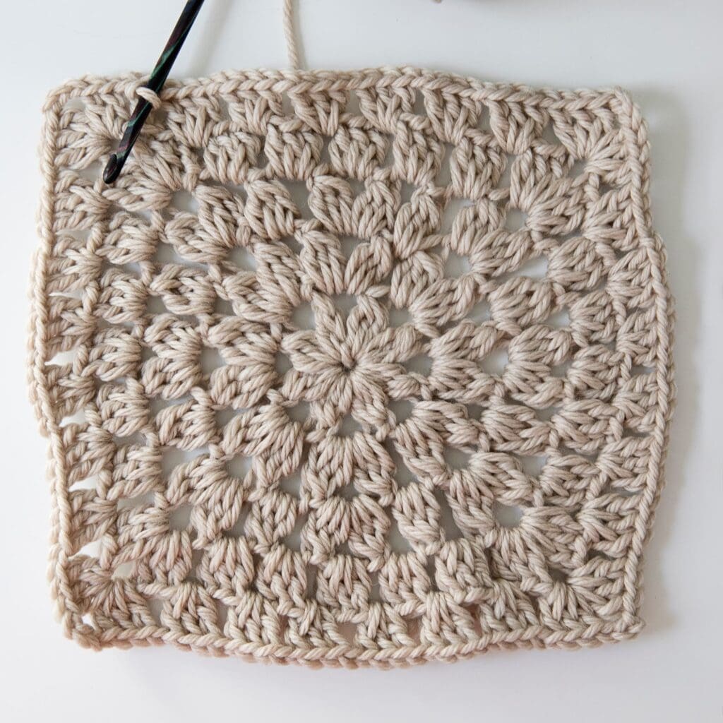 Granny Square for Pillow Cover