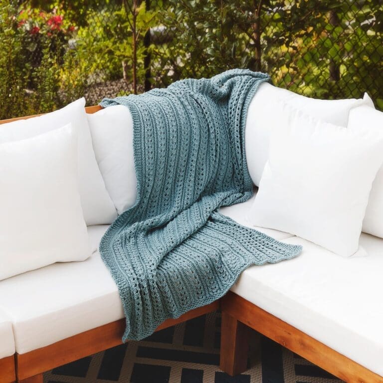 Free Summer Knit Blanket Pattern!